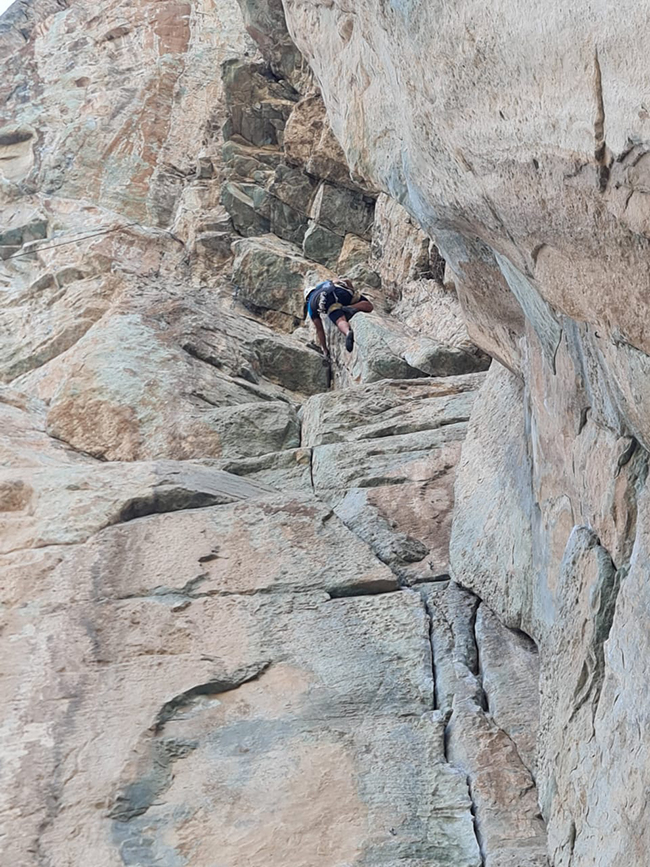 برنامه سنگنوردی - 14010521 -  7